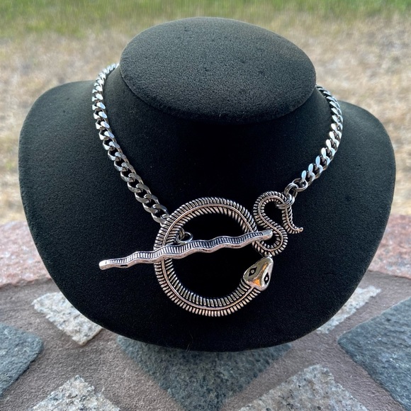 Snake choker necklace . toggle clasp stainless steel cuban chain choker necklace - Picture 9 of 14